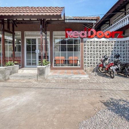 Reddoorz Near Malioboro Tugu Station Jogja 2 Hotell Yogyakarta Exteriör bild